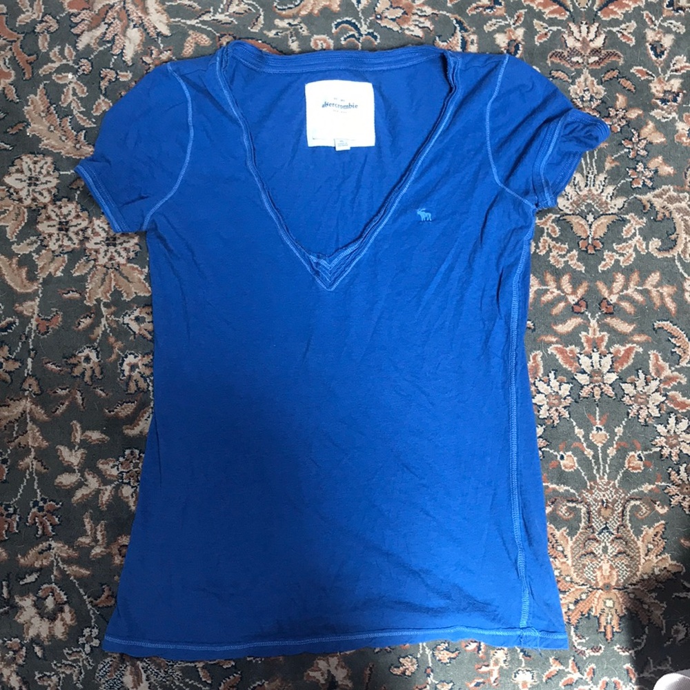 abercrombie v-neck